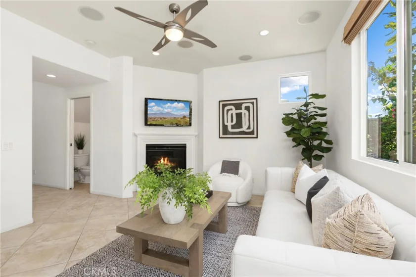 223 Sparkleberry Avenue photo 6