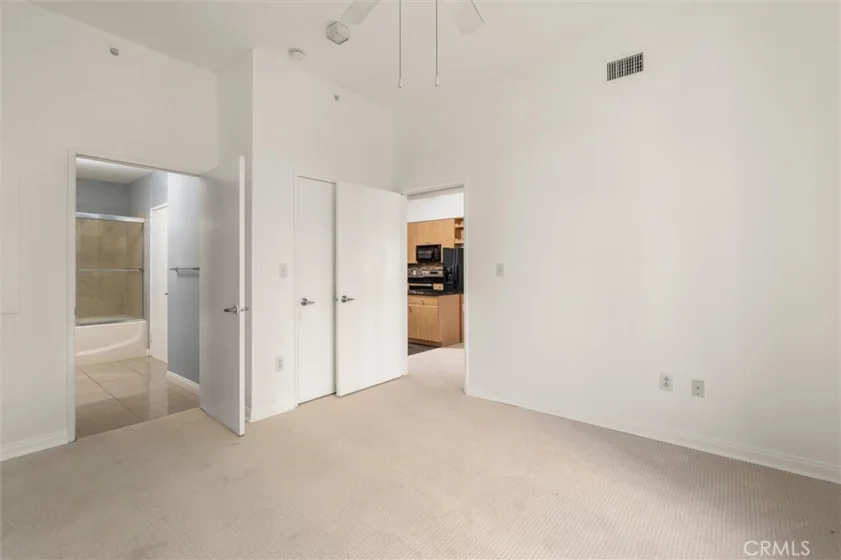 488 E Ocean Boulevard #804 photo 11