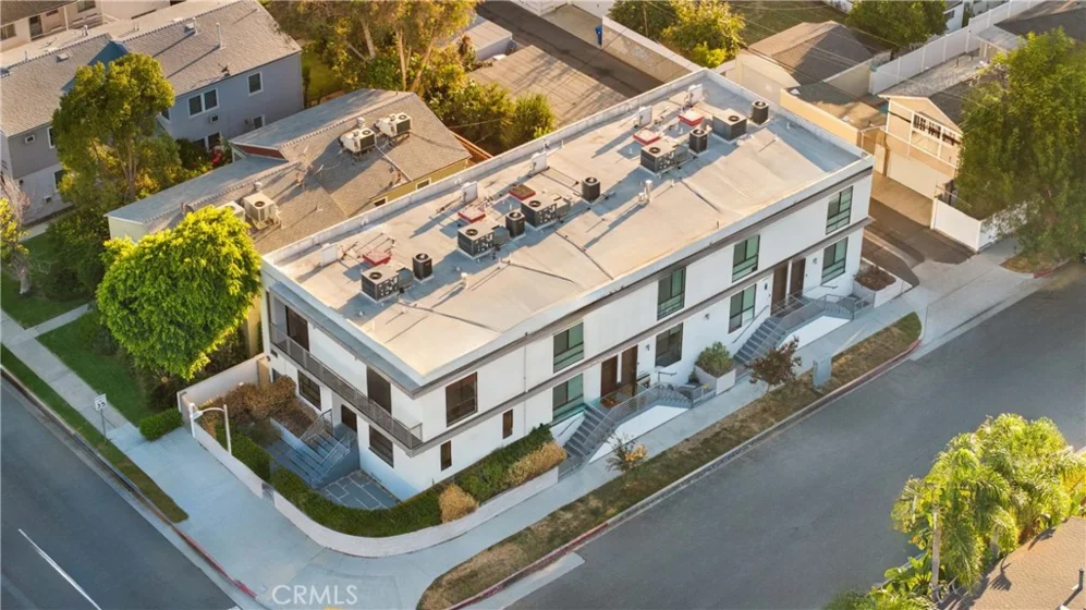 4485 Hazeltine Avenue #1 photo 56