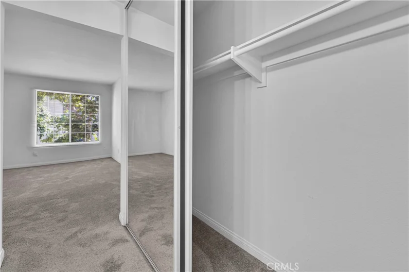 5535 Canoga #332 photo 18