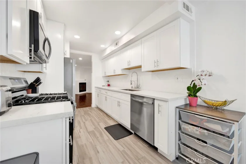 13825 Beaver Street #62 photo 9
