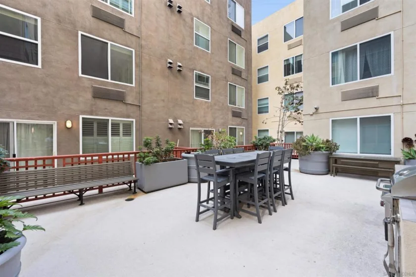1435 India Street #405 photo 13