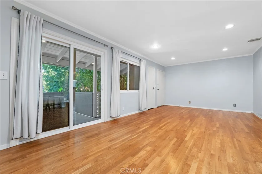4252 Fair Avenue #22 photo 31