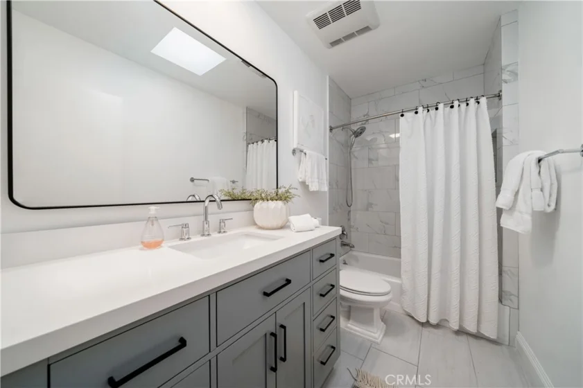 923 17th Street #4 photo 13