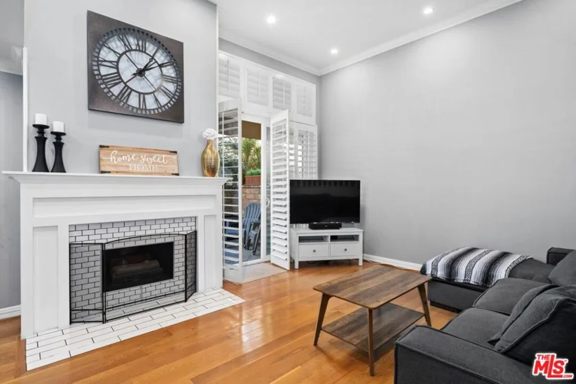 4716 La Villa Marina #C photo 11