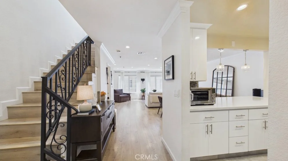 735 W California #102 photo 11