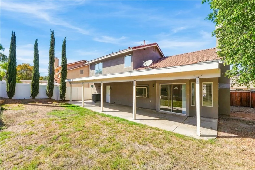 220 Suffolk photo 37