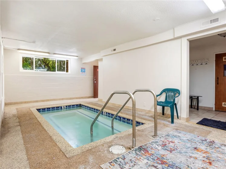 5412 Lindley Avenue #108 photo 31