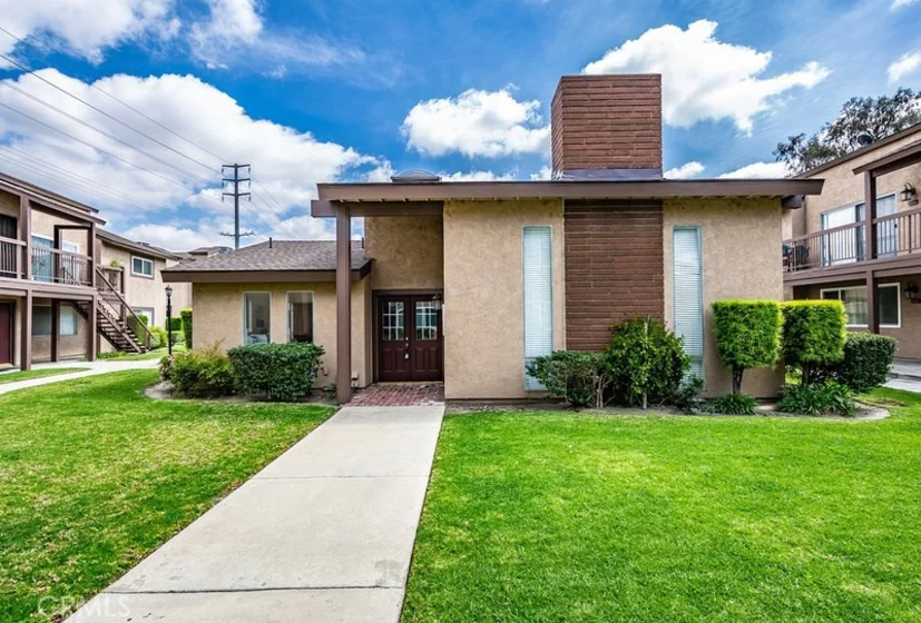 500 N Tustin Avenue #218 photo 1