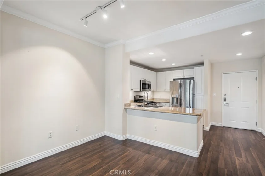 2147 Watermarke Place photo 12