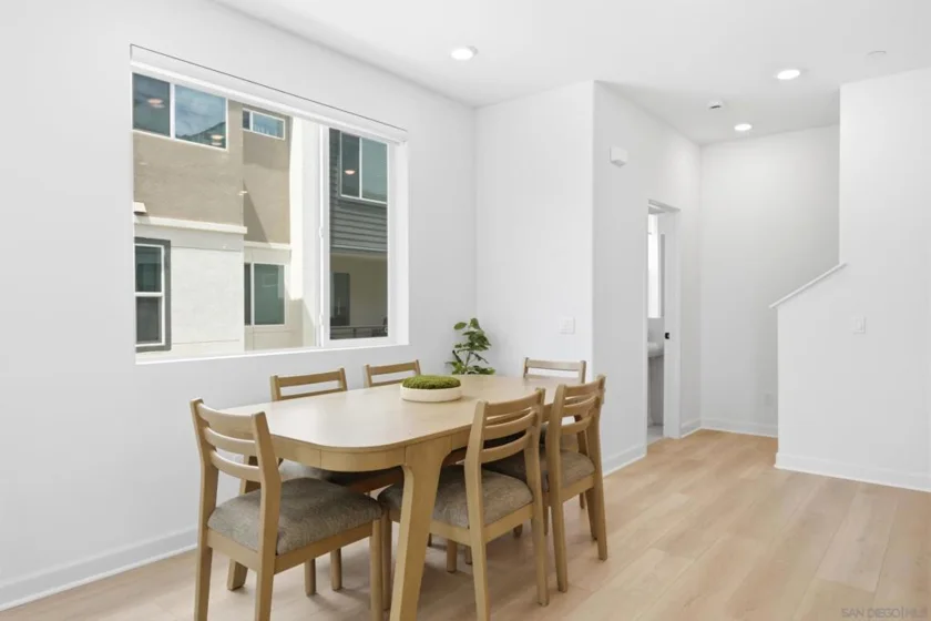 14136 Jonah Way photo 5