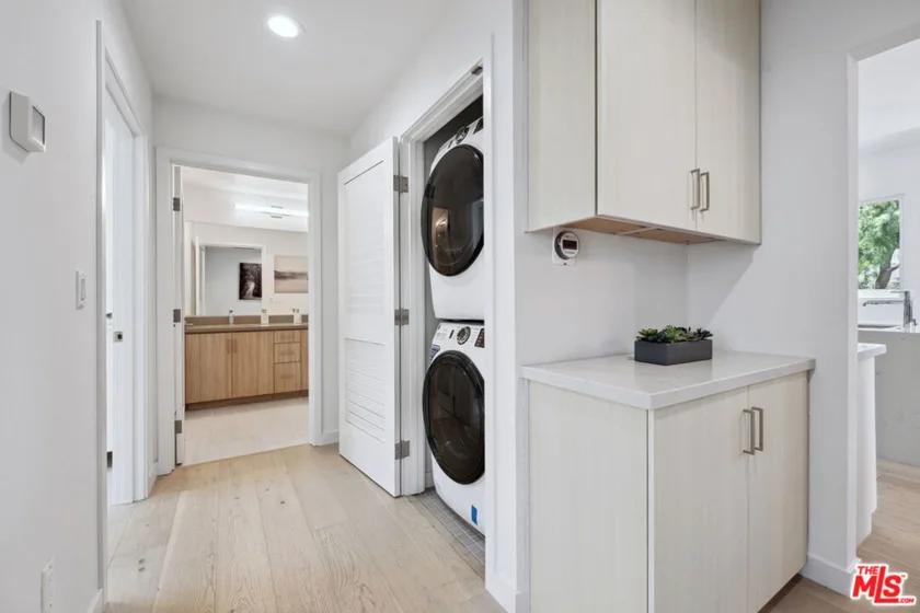 1746 Garfield Place #203 photo 3