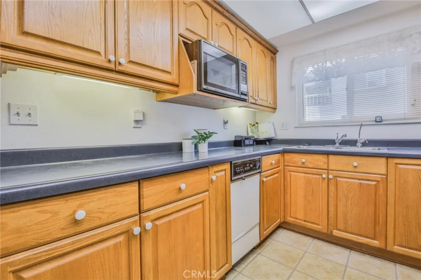 10406 Carlyle Court photo 8