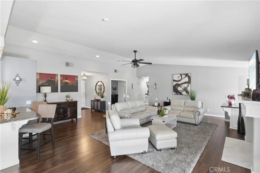 38321 Oaktree photo 30