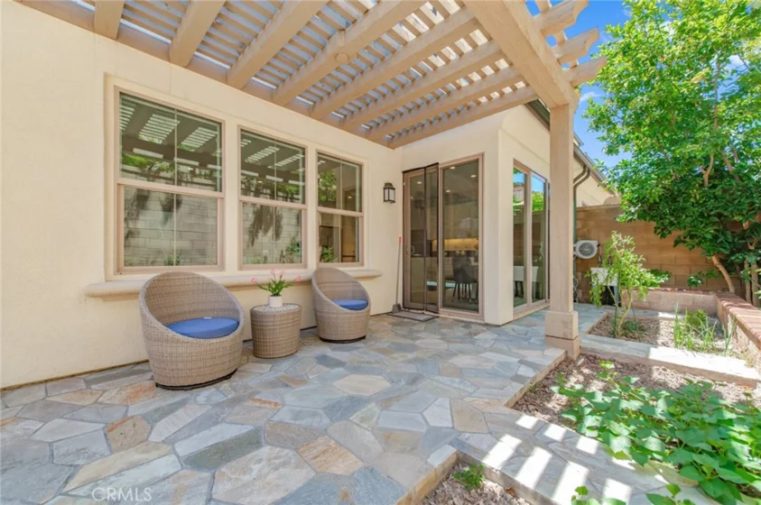 105 Breakwater photo 32