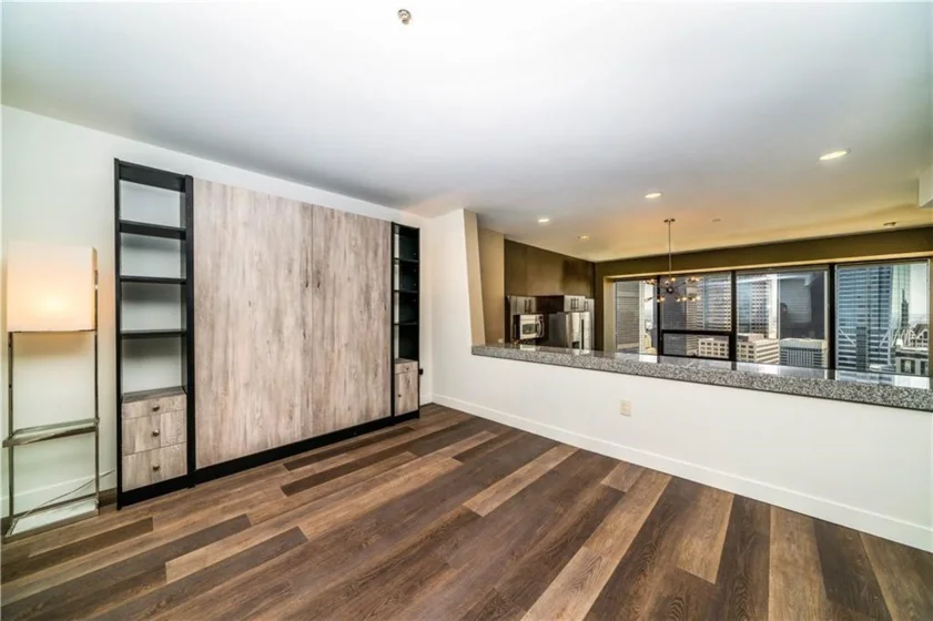 1100 Wilshire #2707 photo 5