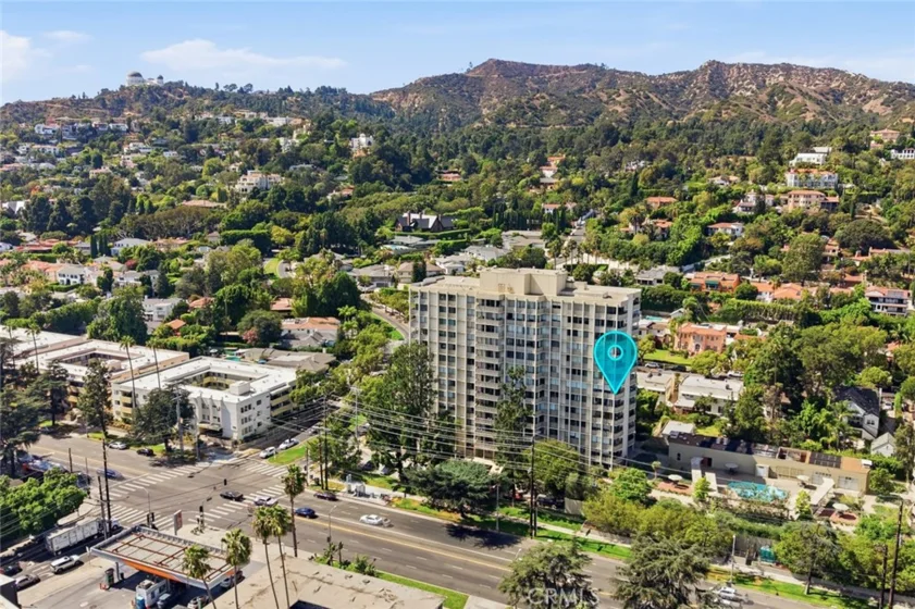 4455 Los Feliz Boulevard #601 photo 1