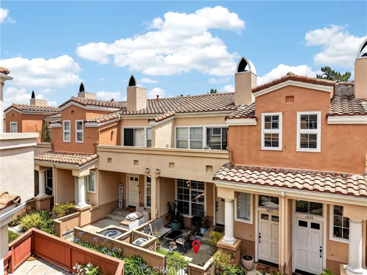 1027 S Stresa photo 24