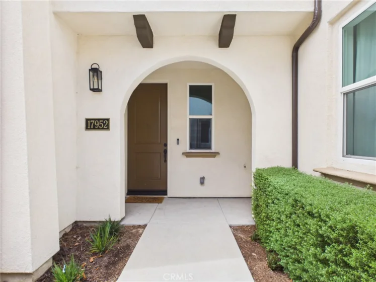 17952 Seaglass Drive photo 5