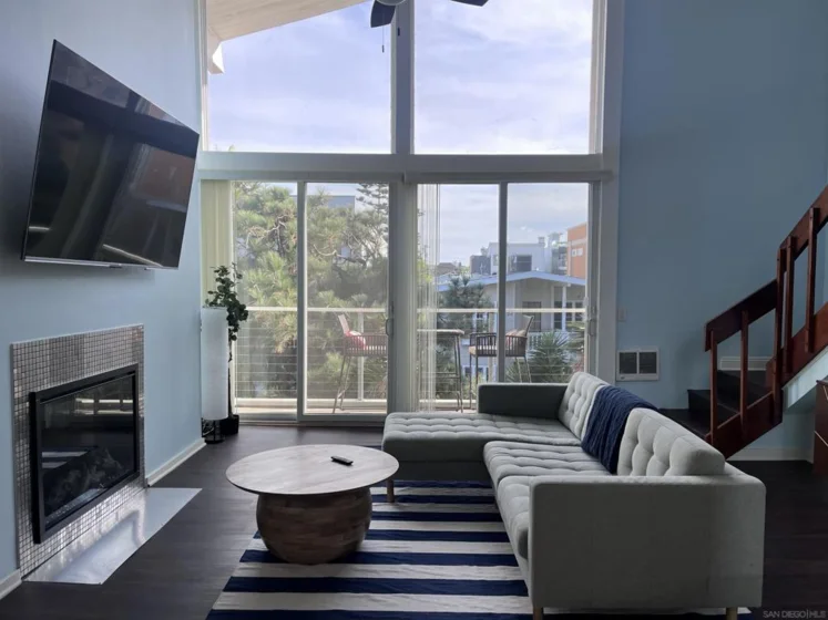 25 Spinnaker Street #12 photo 3