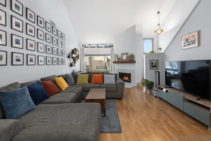 6121 Calle Mariselda #304 photo 18