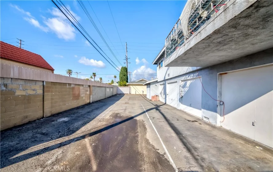 15821 S Myrtle photo 21