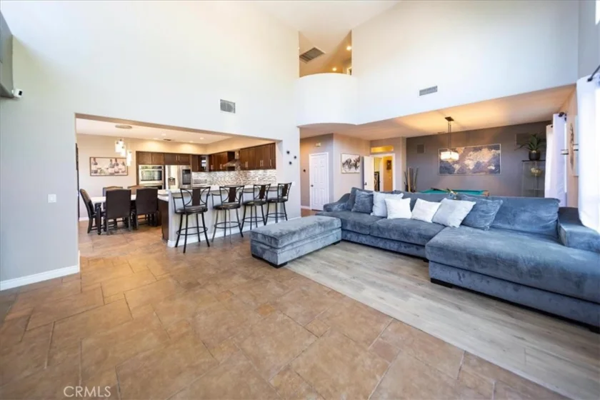 25933 Schafer photo 9