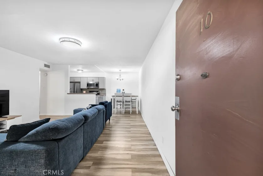 21000 Parthenia Street #10 photo 1