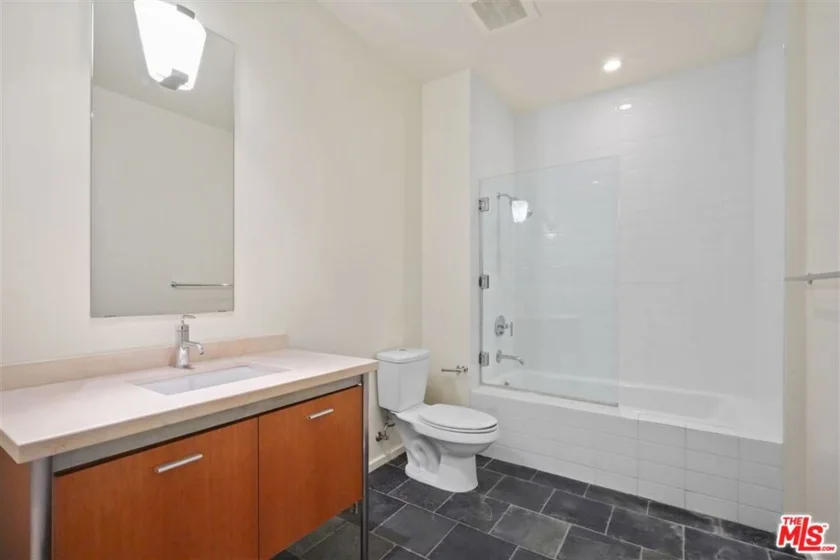 1155 S Grand Avenue #516 photo 8