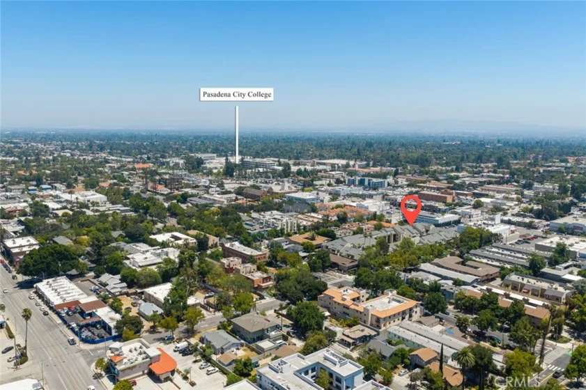 64 N Mar Vista Avenue #127 photo 34