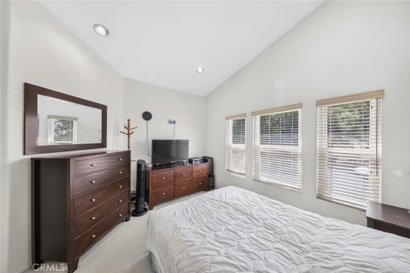 2837 Wisteria photo 18
