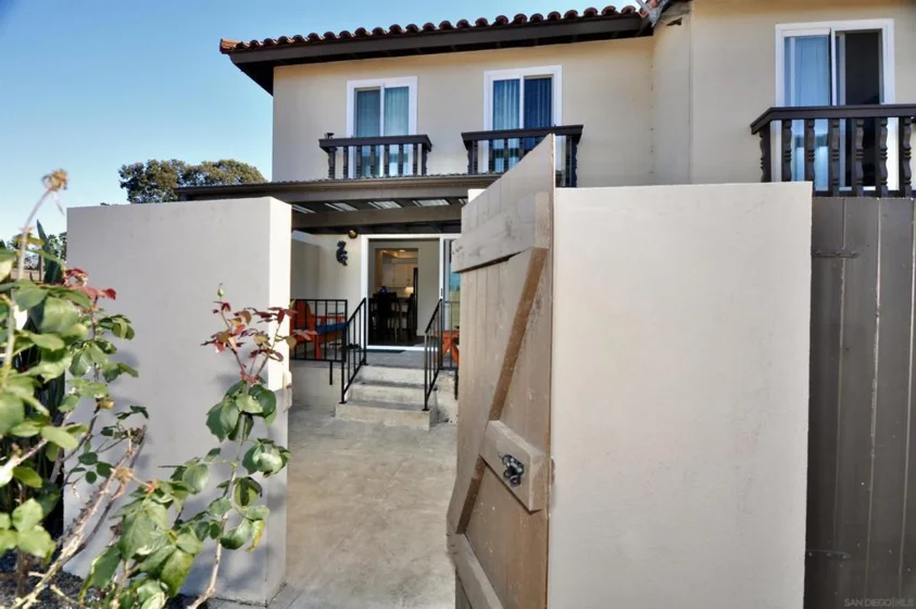 12226 Rancho Bernardo Road ##A photo 1