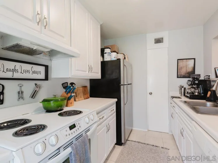 4837 Collwood Boulevard #Unit A photo 3