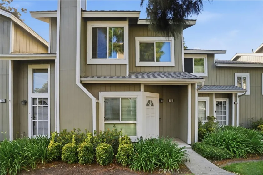 48 Monroe photo 25