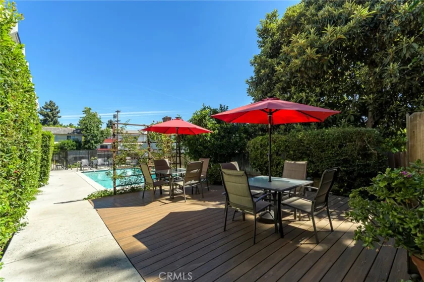 4660 Coldwater Canyon Avenue #20 photo 36