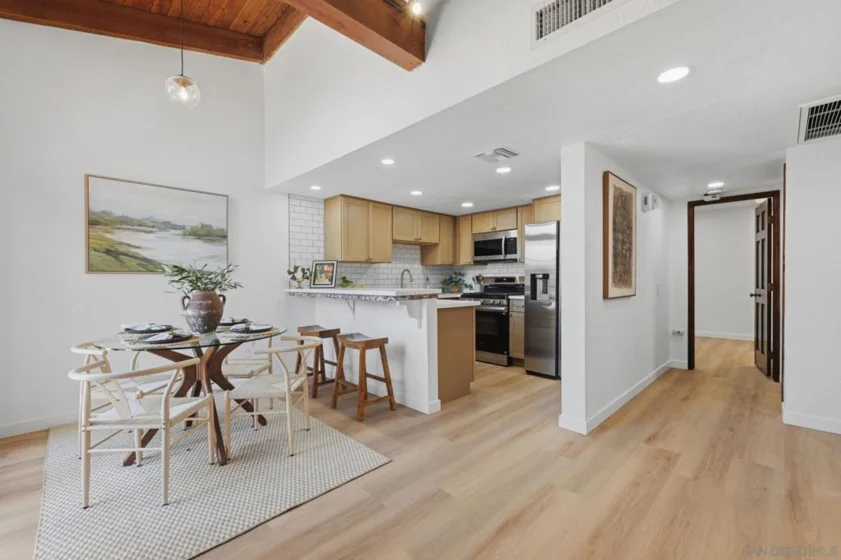 2618 Juan Street #2 photo 4