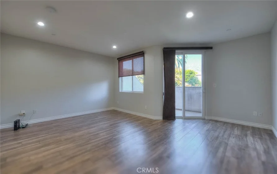 572 E San Jose Avenue #104 photo 26