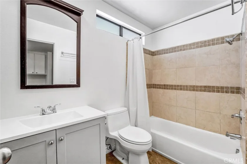 19620 Sherman Way #1 photo 22