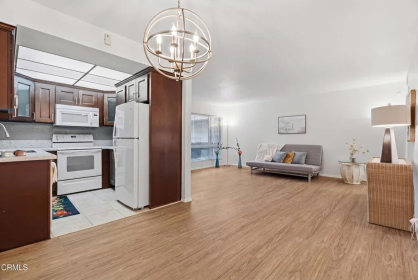 1015 N Michillinda Avenue #304 photo 12
