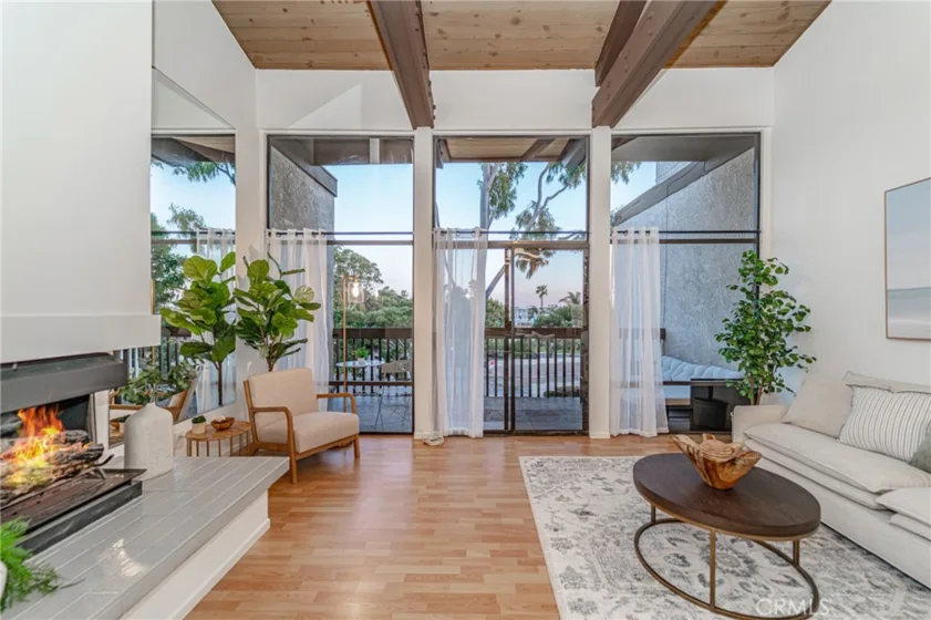 9324 N Marina Pacifica Drive photo 1