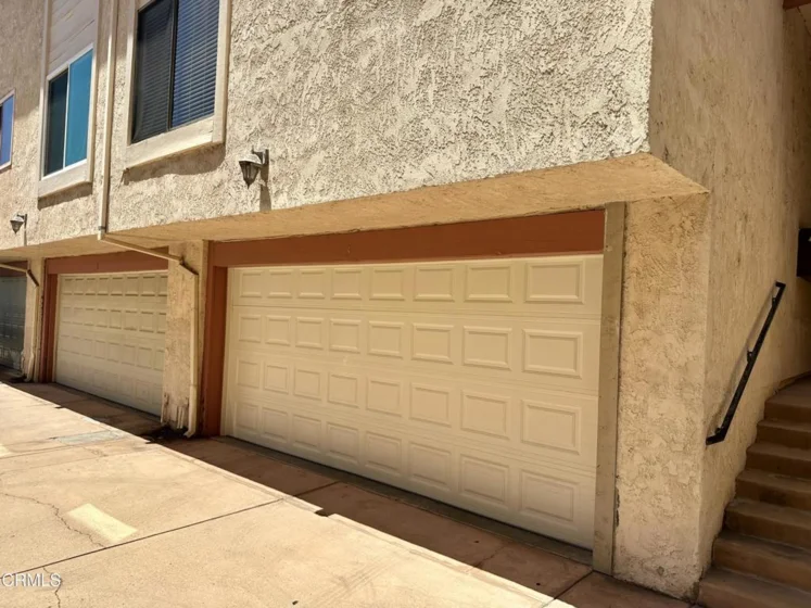 21054 Parthenia Street #3 photo 10