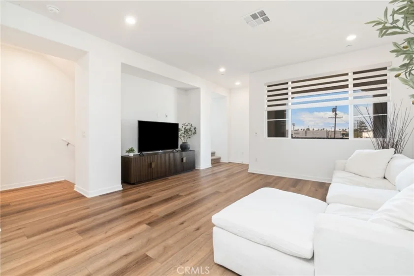 7128 Viceroy Way photo 5