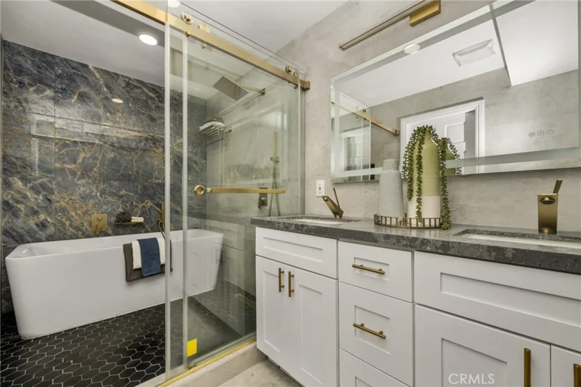 17110 Bluewater Lane photo 38