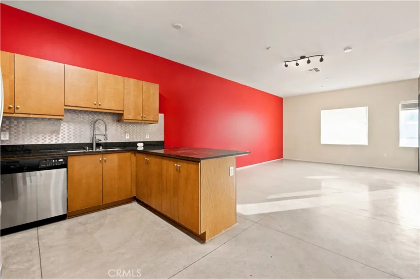 435 W Center Street #405 photo 5