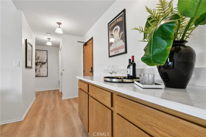 13331 Moorpark #223 photo 28