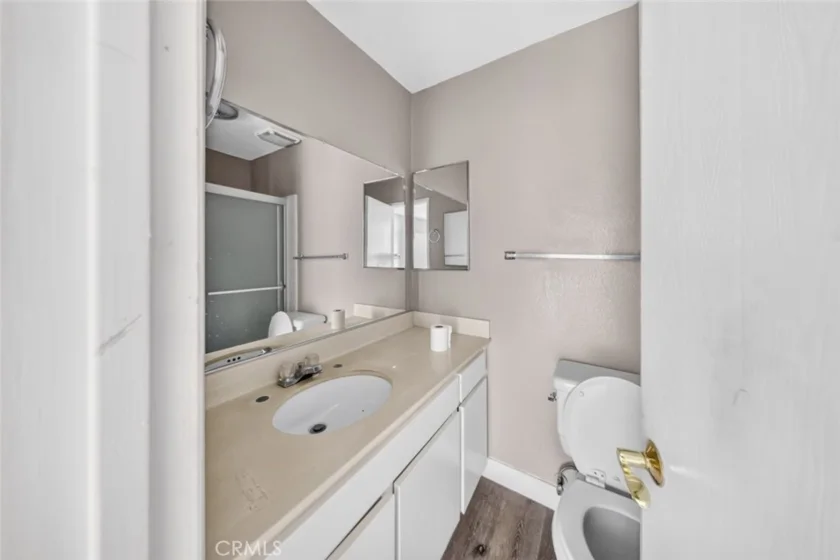 333 Burchett Street #206 photo 29