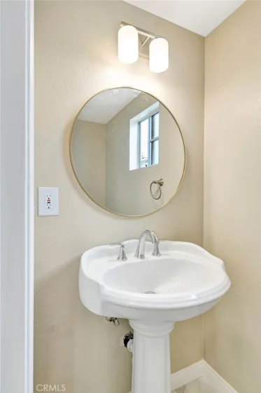 7420 Corbin Avenue #8 photo 13