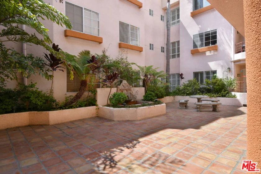 14570 Benefit Street #201 photo 41