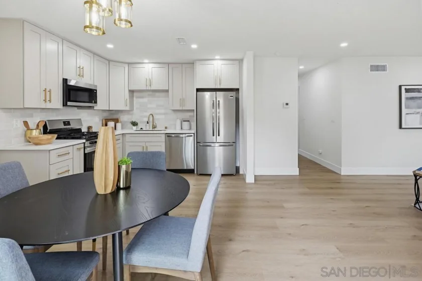 1316 W San Ysidro #A photo 6