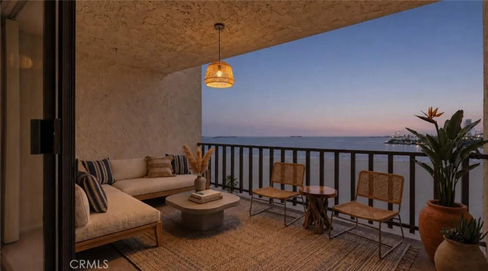 1140 E Ocean photo 5